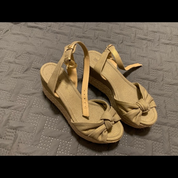 Michael kors wedge - Picture 2 of 4